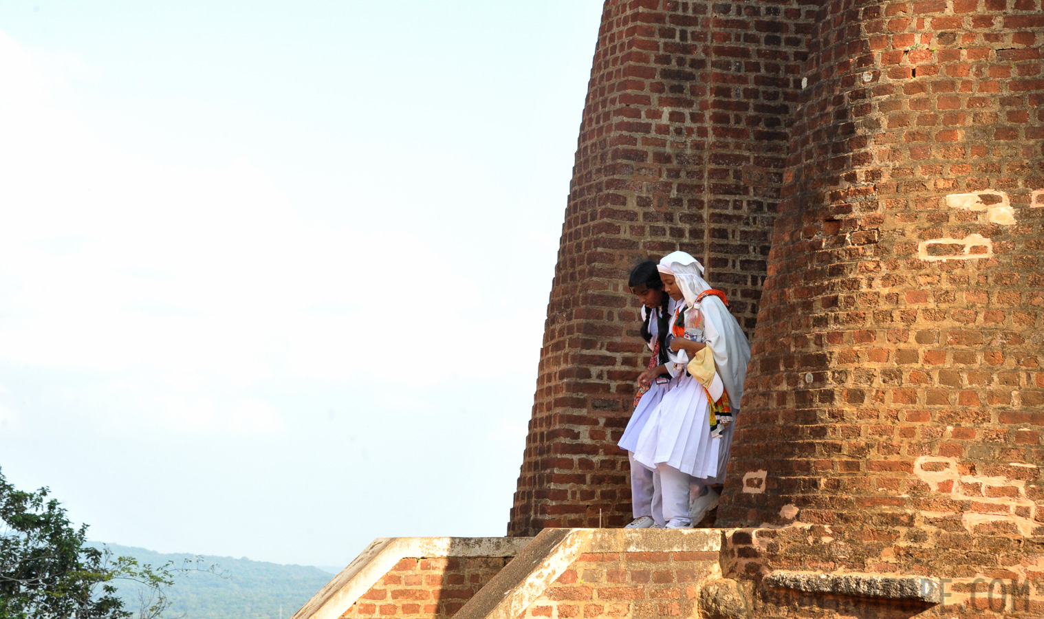 Sigiriya [90 mm, 1/500 sec at f / 10, ISO 1600]